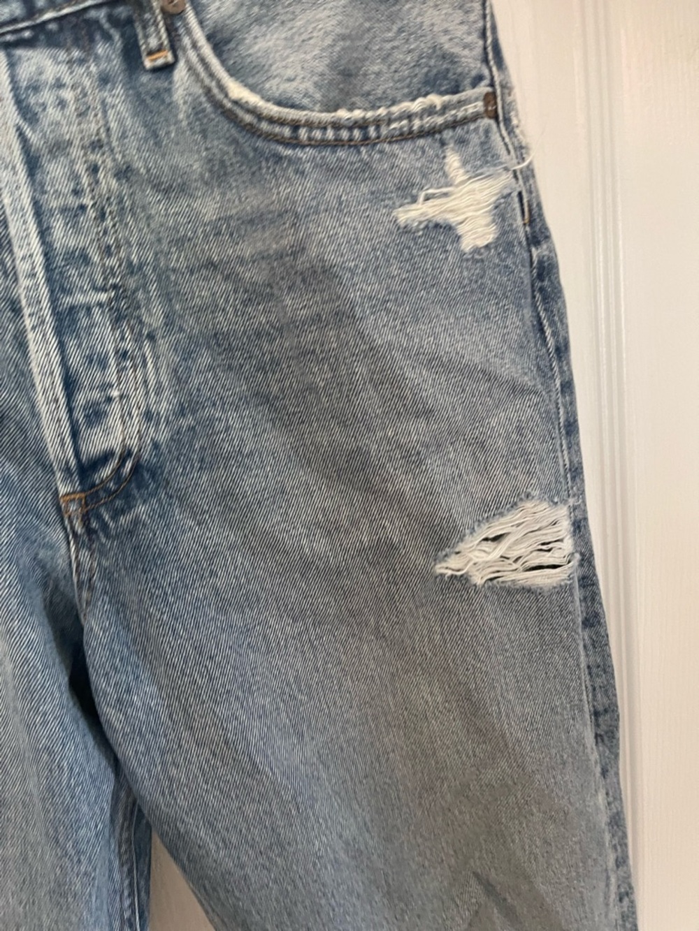 AGOLDE ISOLATE 90’s fit  Distressed Straight-Leg Jeans - Picture 6 of 12